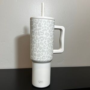 Simple Modern 40oz Trek Tumbler in Cream Leopard